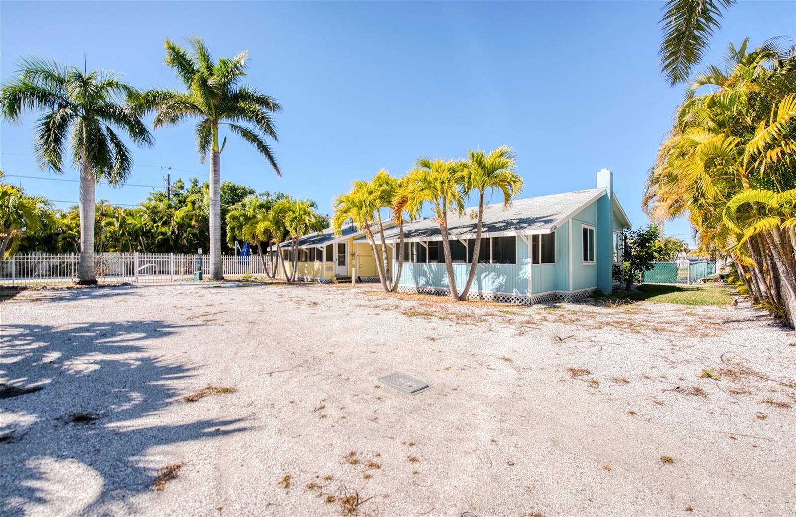 Image 13 of 75 For 13136 4th Street E