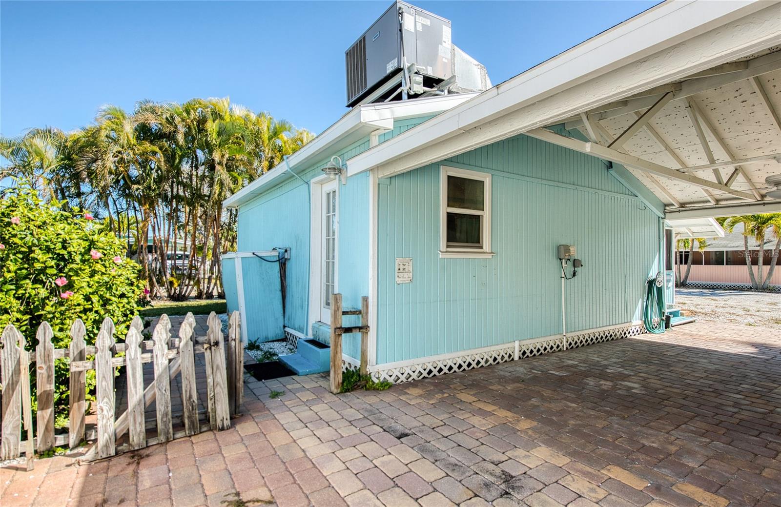 Image 18 of 75 For 13136 4th Street E