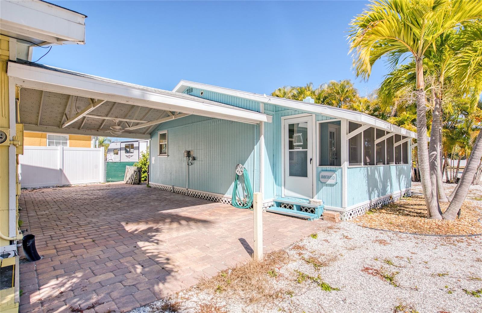 Image 19 of 75 For 13136 4th Street E