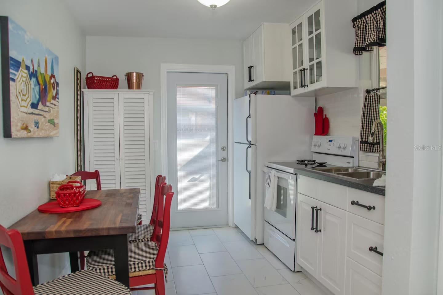 Image 46 of 75 For 13136 4th Street E