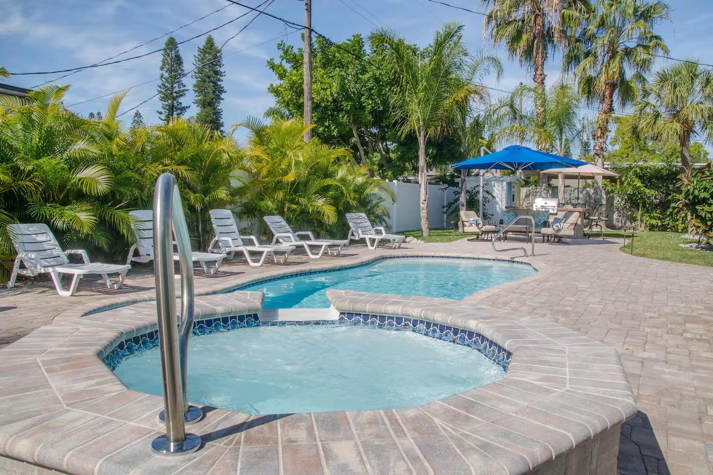 Image 52 of 75 For 13136 4th Street E