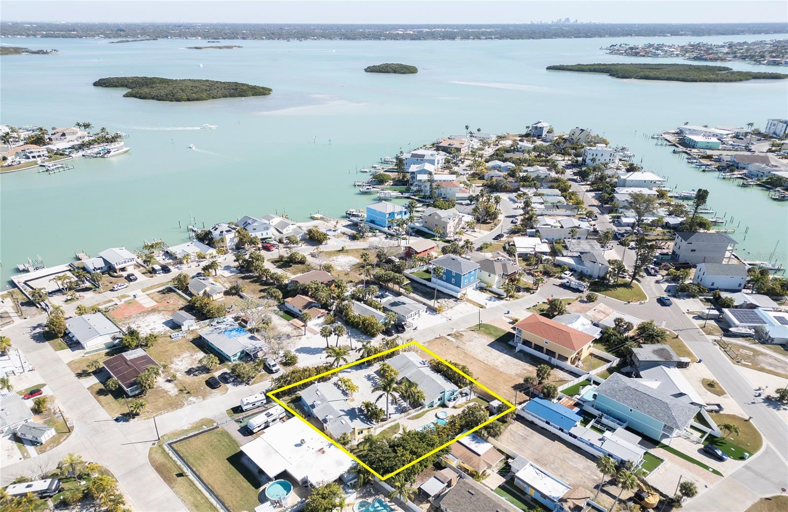 Image 63 of 75 For 13136 4th Street E