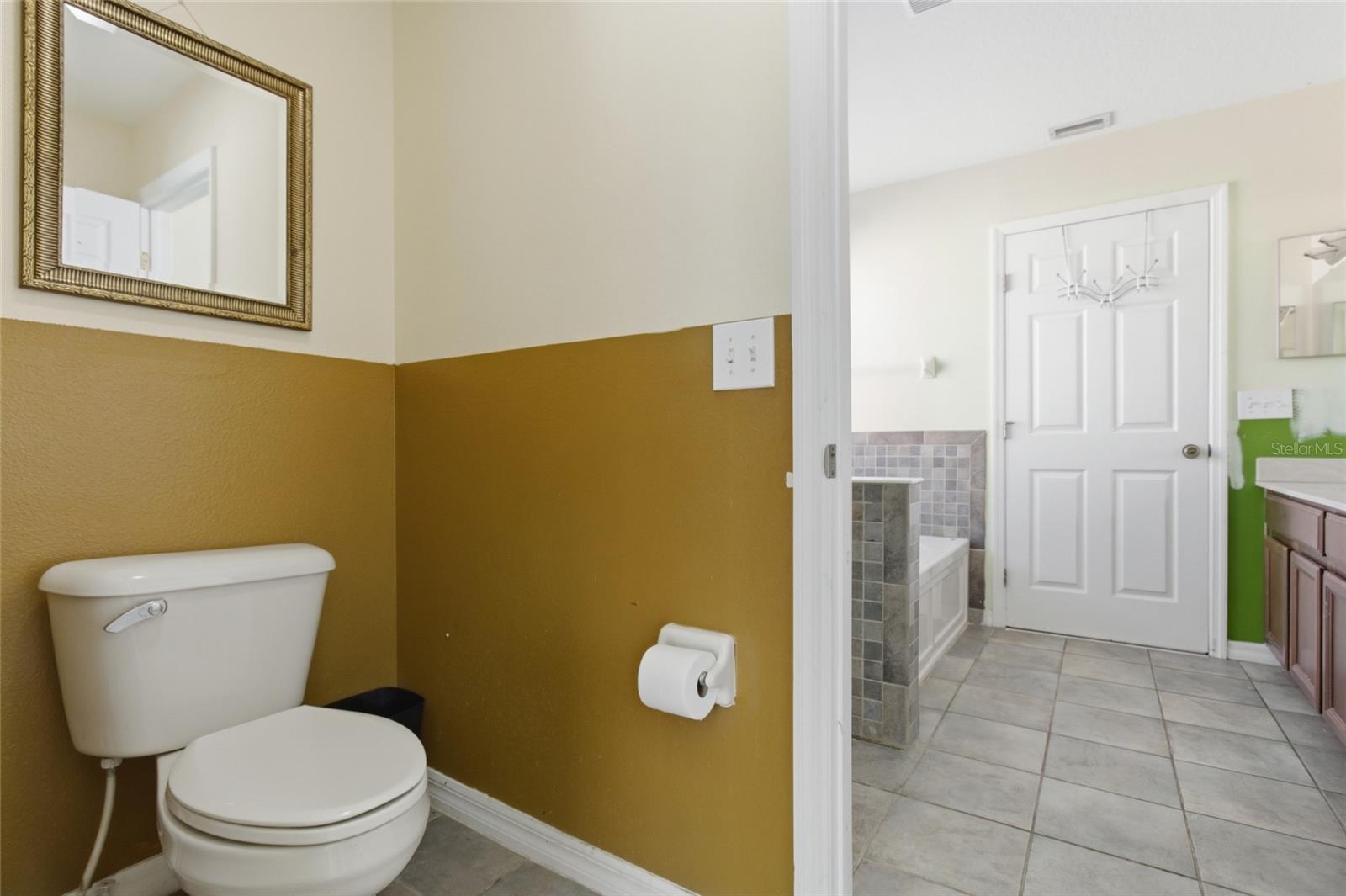 Image 9 of 16 For 11152 Creek Haven Drive