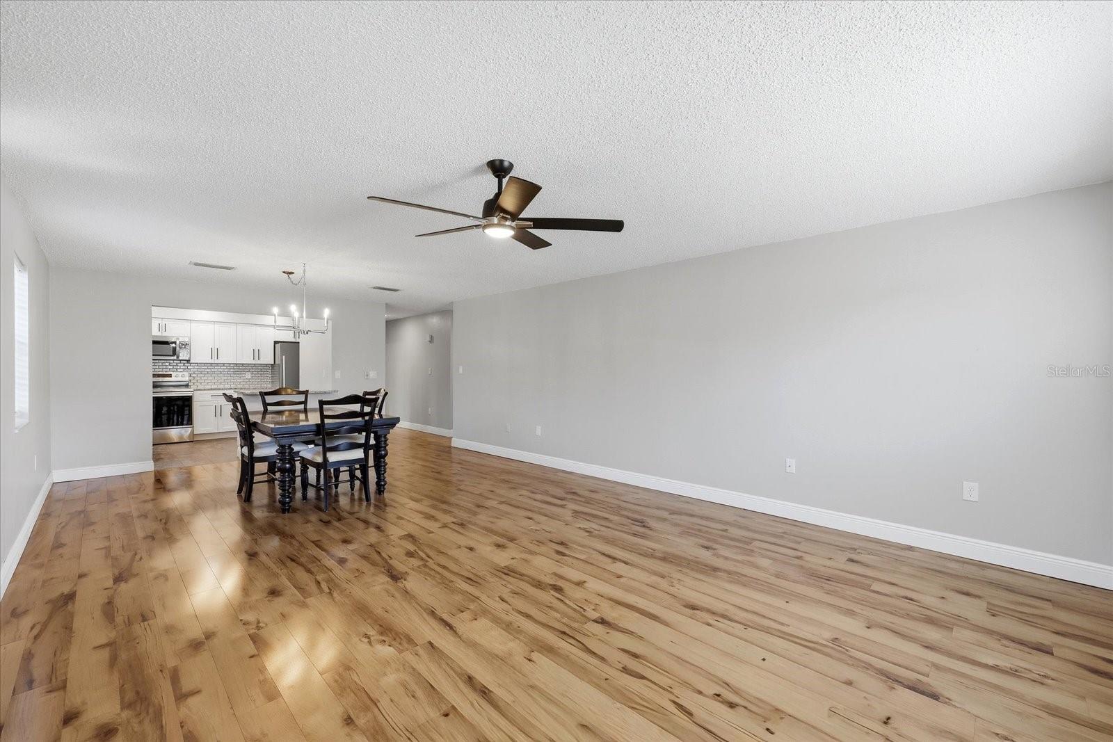 Image 11 of 45 For 1706 Belleair Forest Drive 128