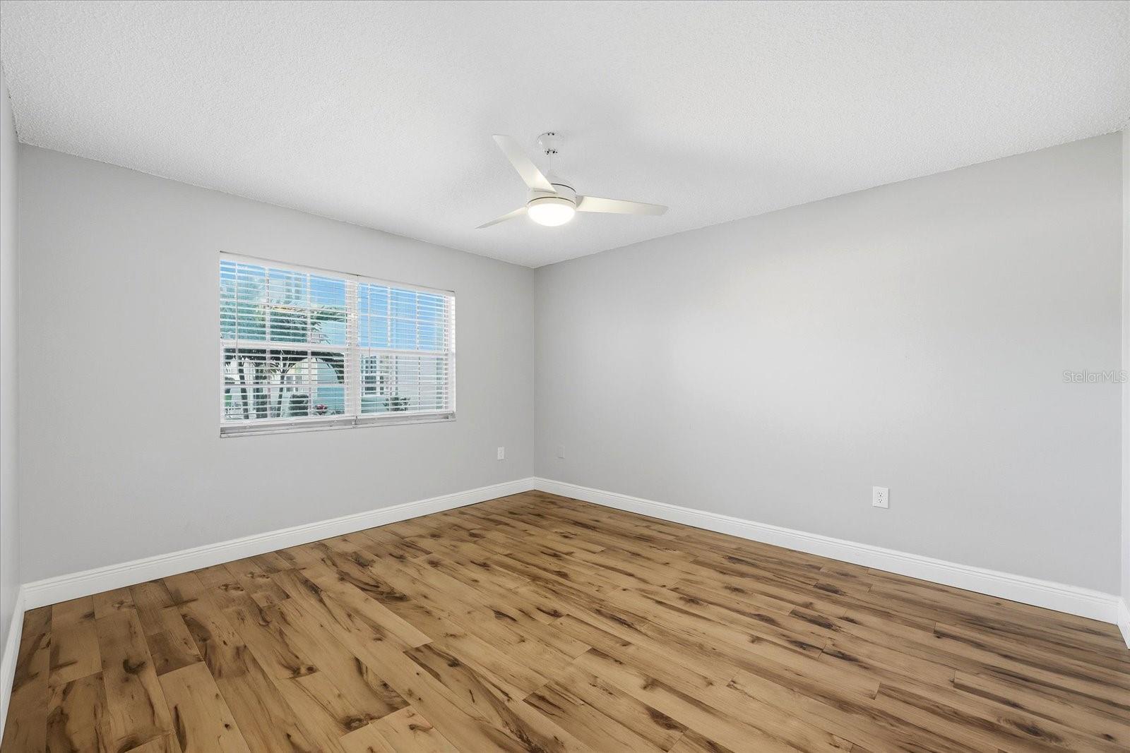 Image 18 of 45 For 1706 Belleair Forest Drive 128