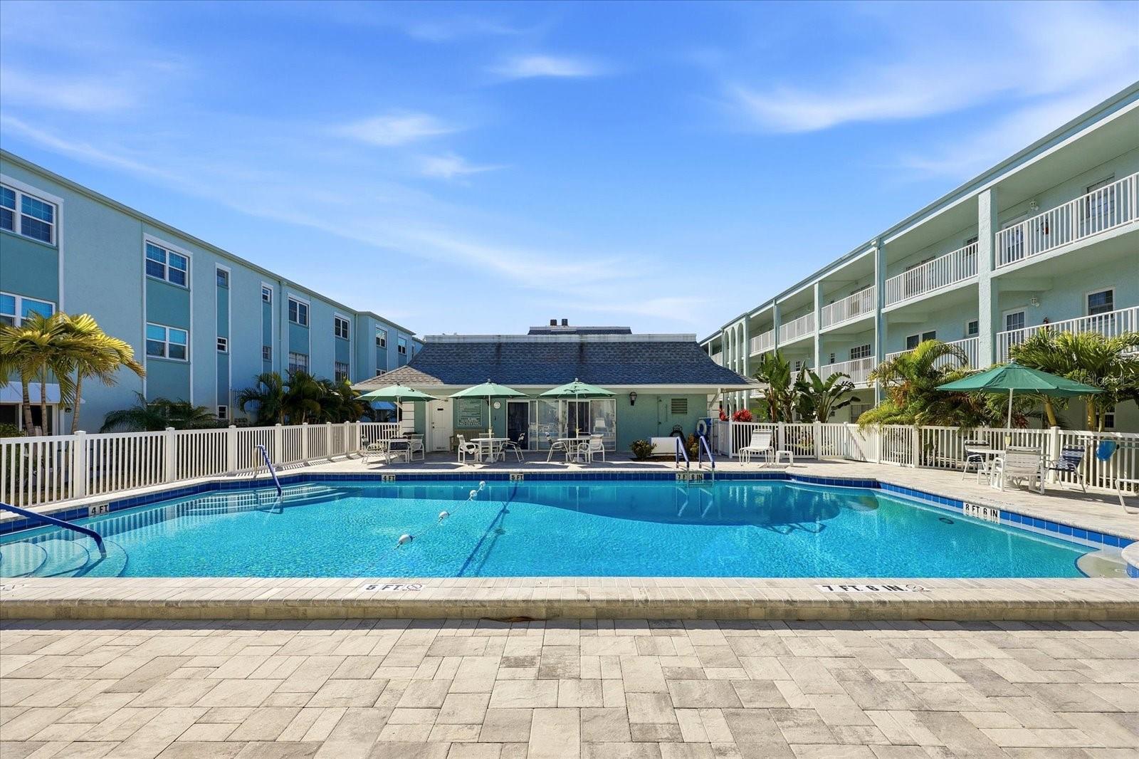 Image 24 of 45 For 1706 Belleair Forest Drive 128