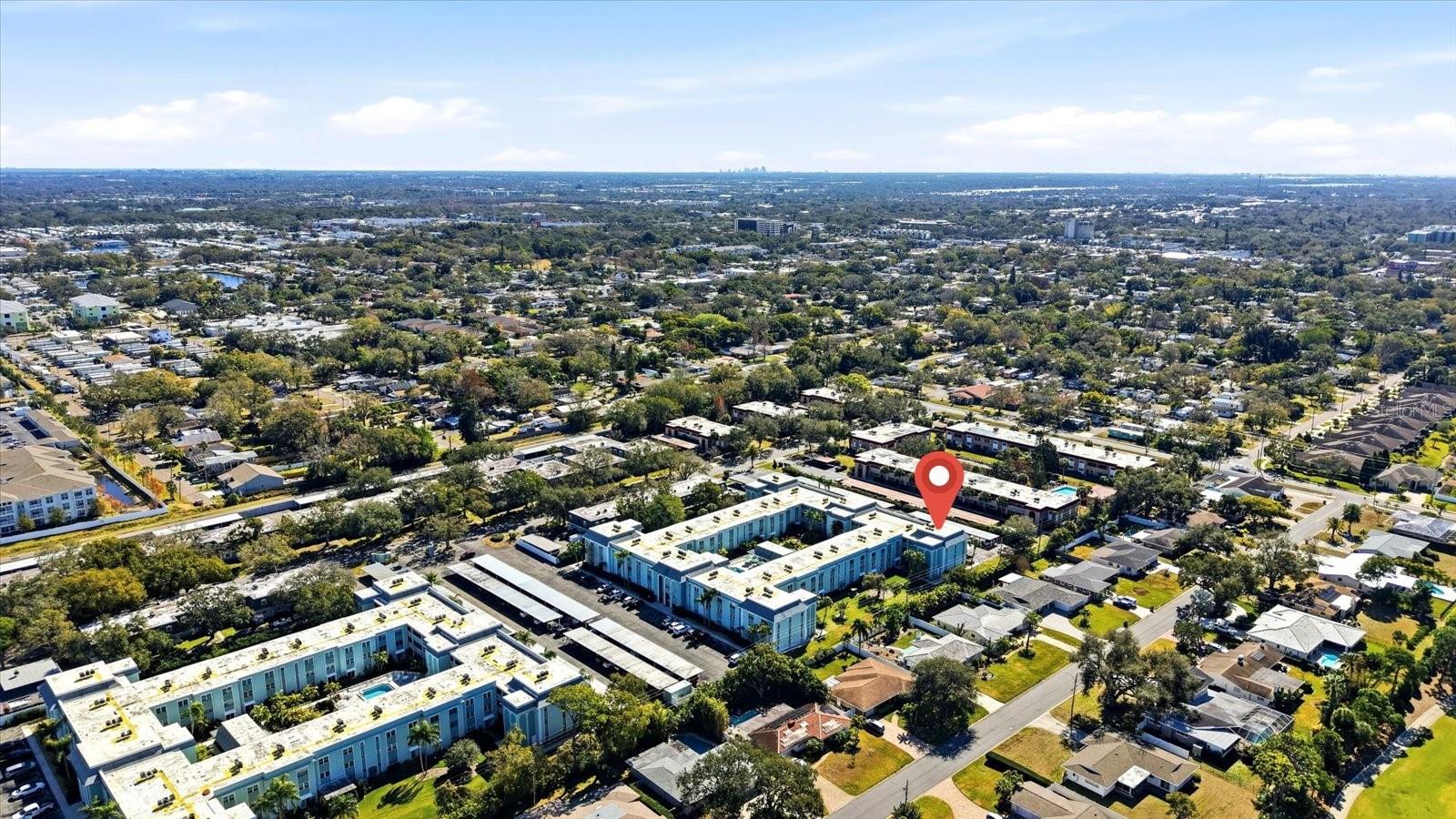 Image 37 of 45 For 1706 Belleair Forest Drive 128