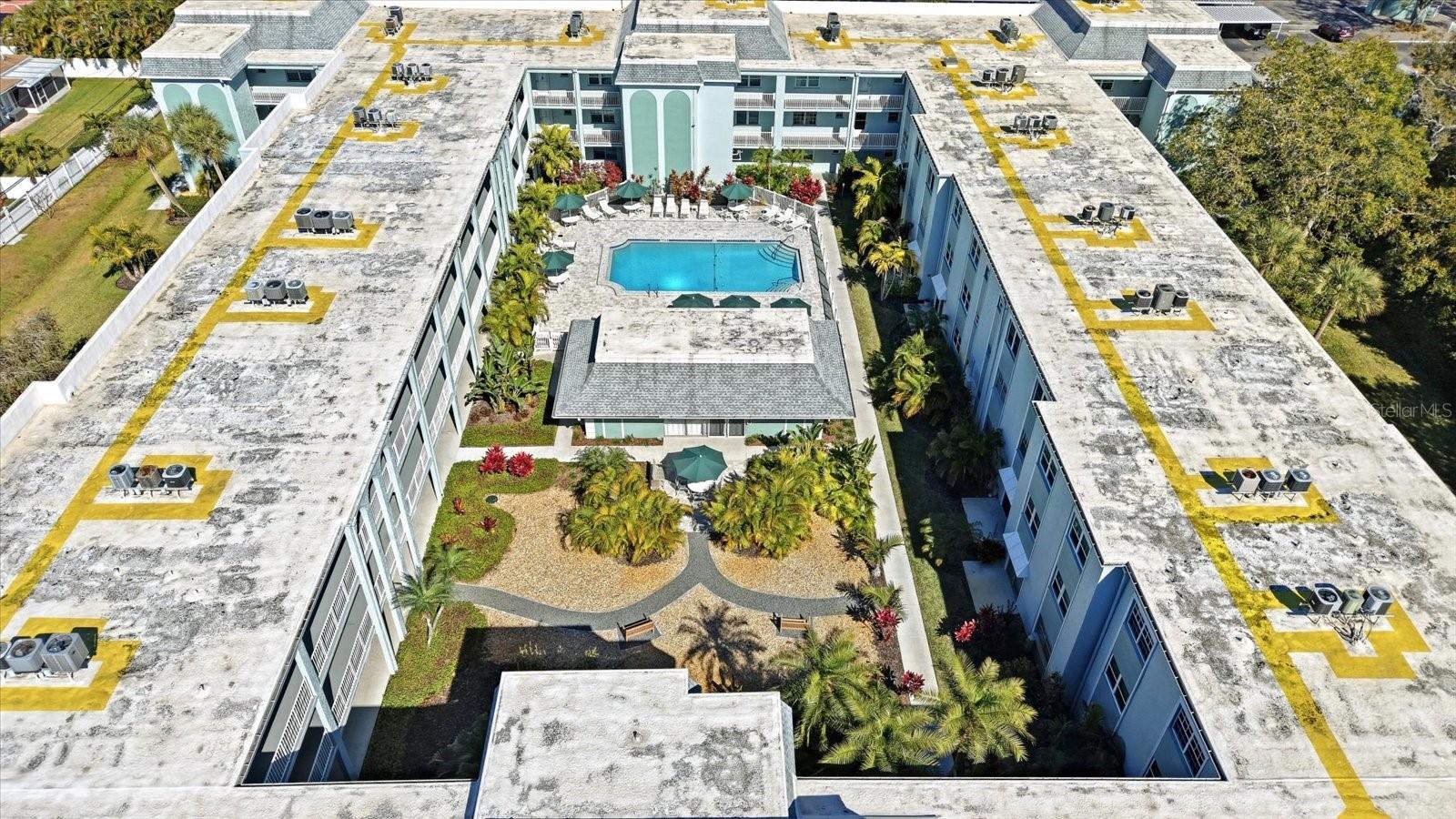 Image 44 of 45 For 1706 Belleair Forest Drive 128