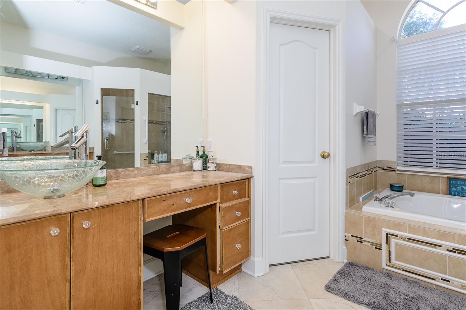 Image 22 of 54 For 4324 Auston Way