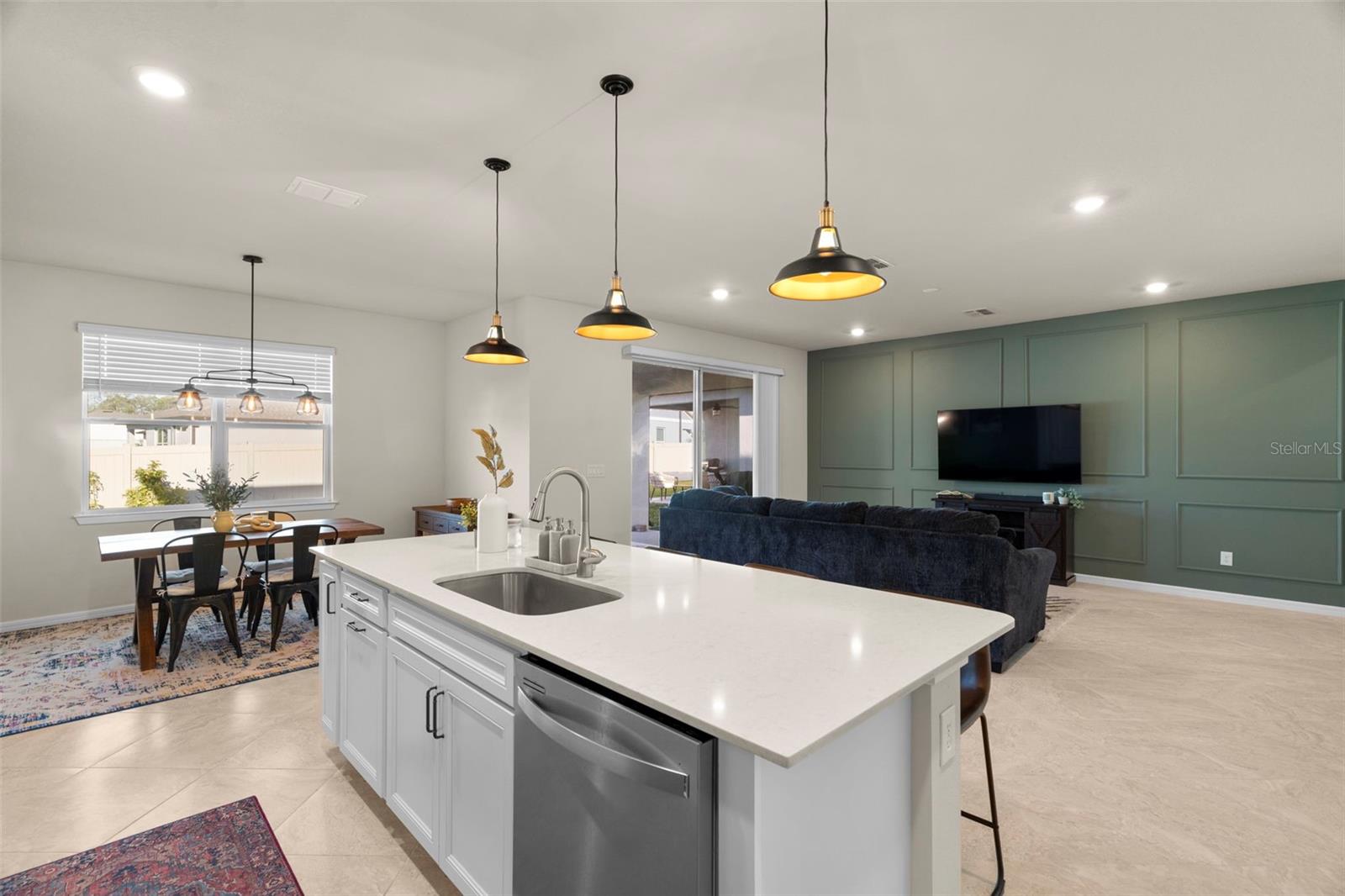 Image 20 of 45 For 21051 Monza Loop