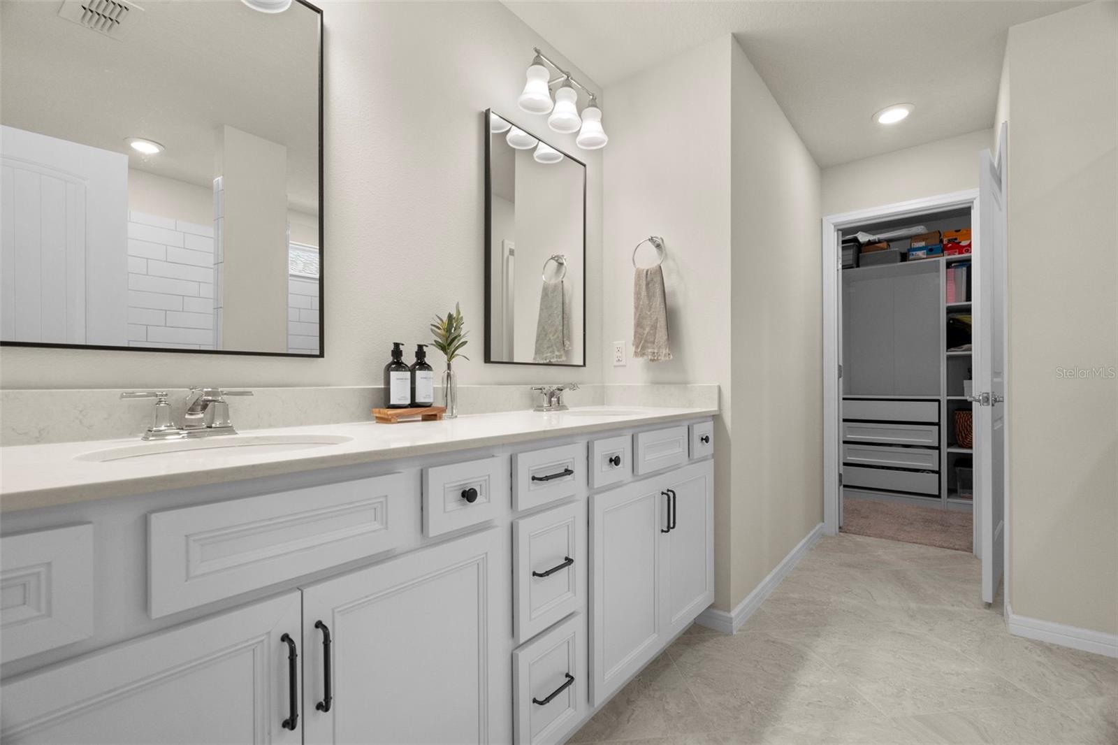 Image 41 of 45 For 21051 Monza Loop