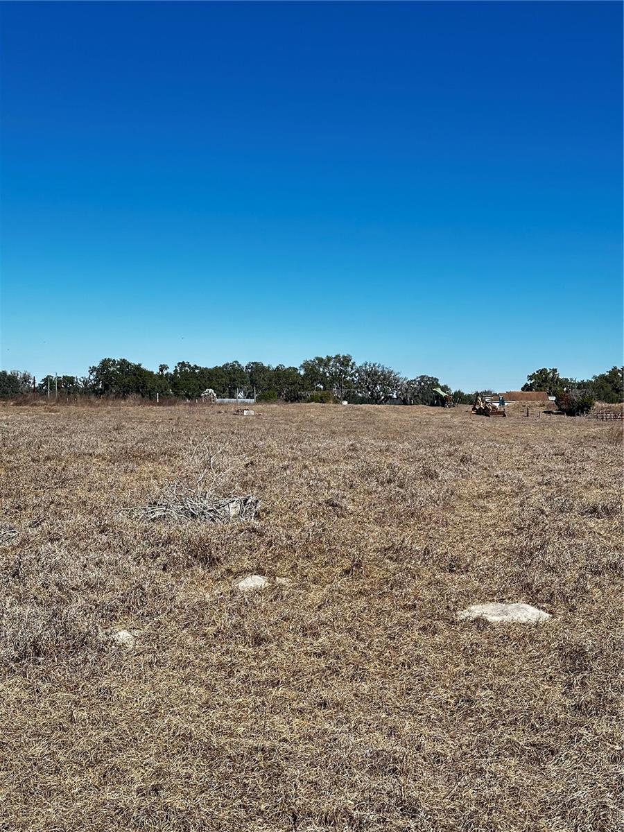 Image 4 of 6 For  Cr 707 Road 