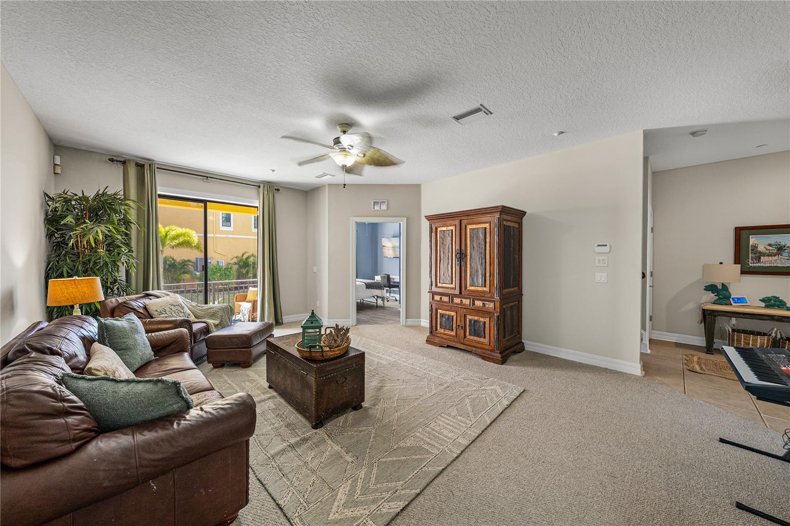 Image 22 of 100 For 6411 Mayra Shores Lane