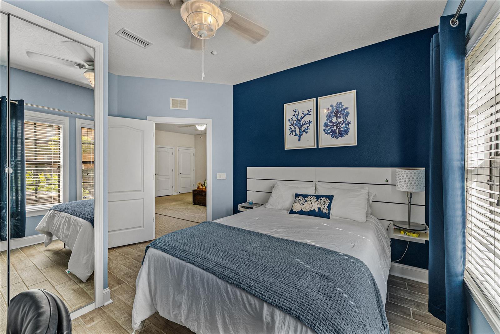 Image 26 of 100 For 6411 Mayra Shores Lane