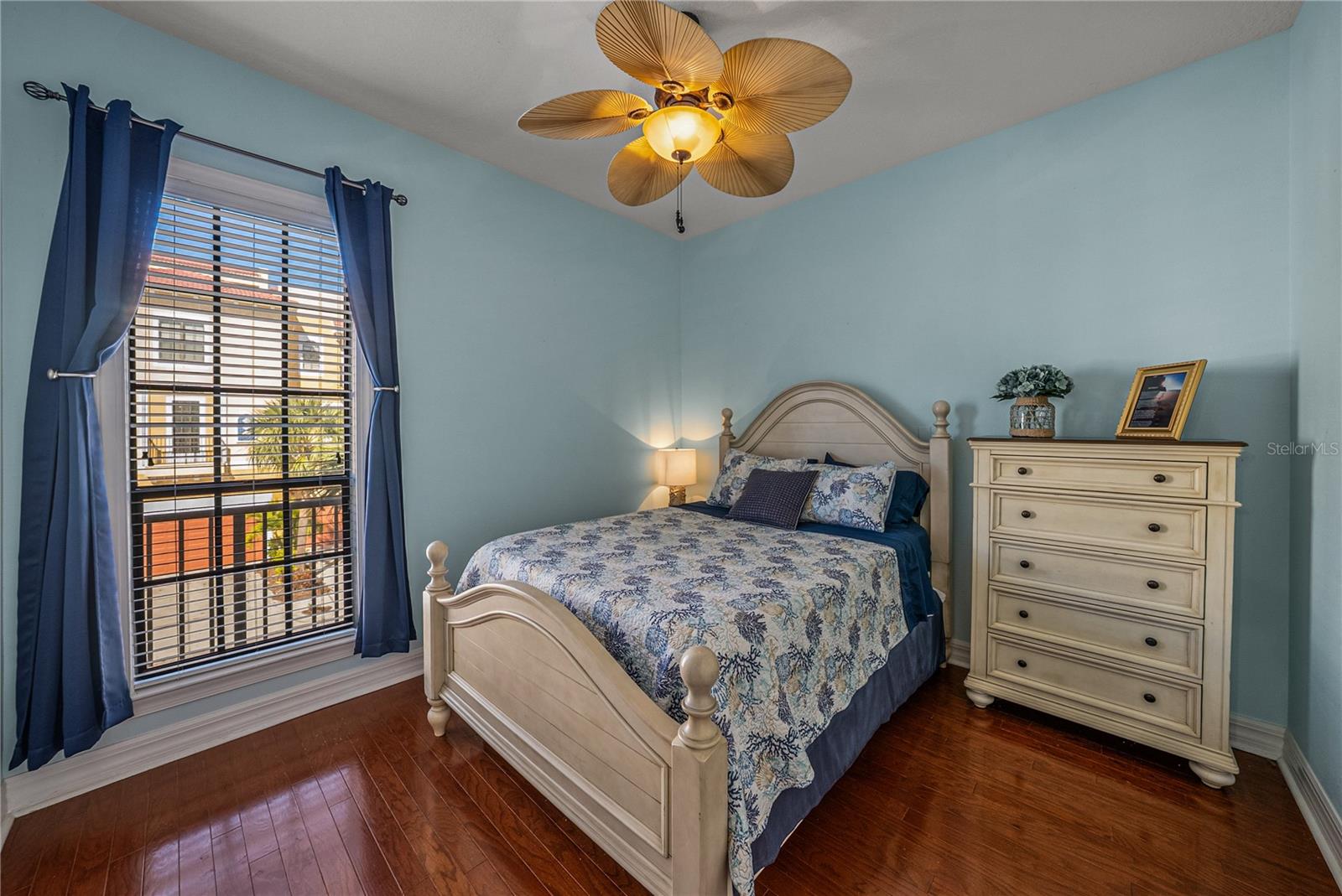 Image 44 of 100 For 6411 Mayra Shores Lane