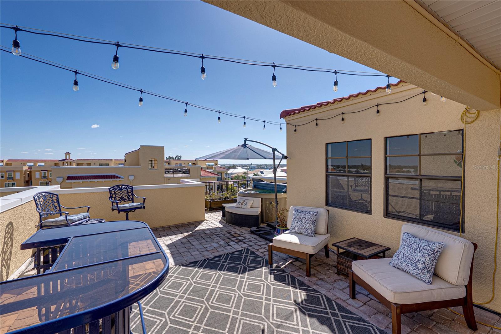 Image 71 of 100 For 6411 Mayra Shores Lane