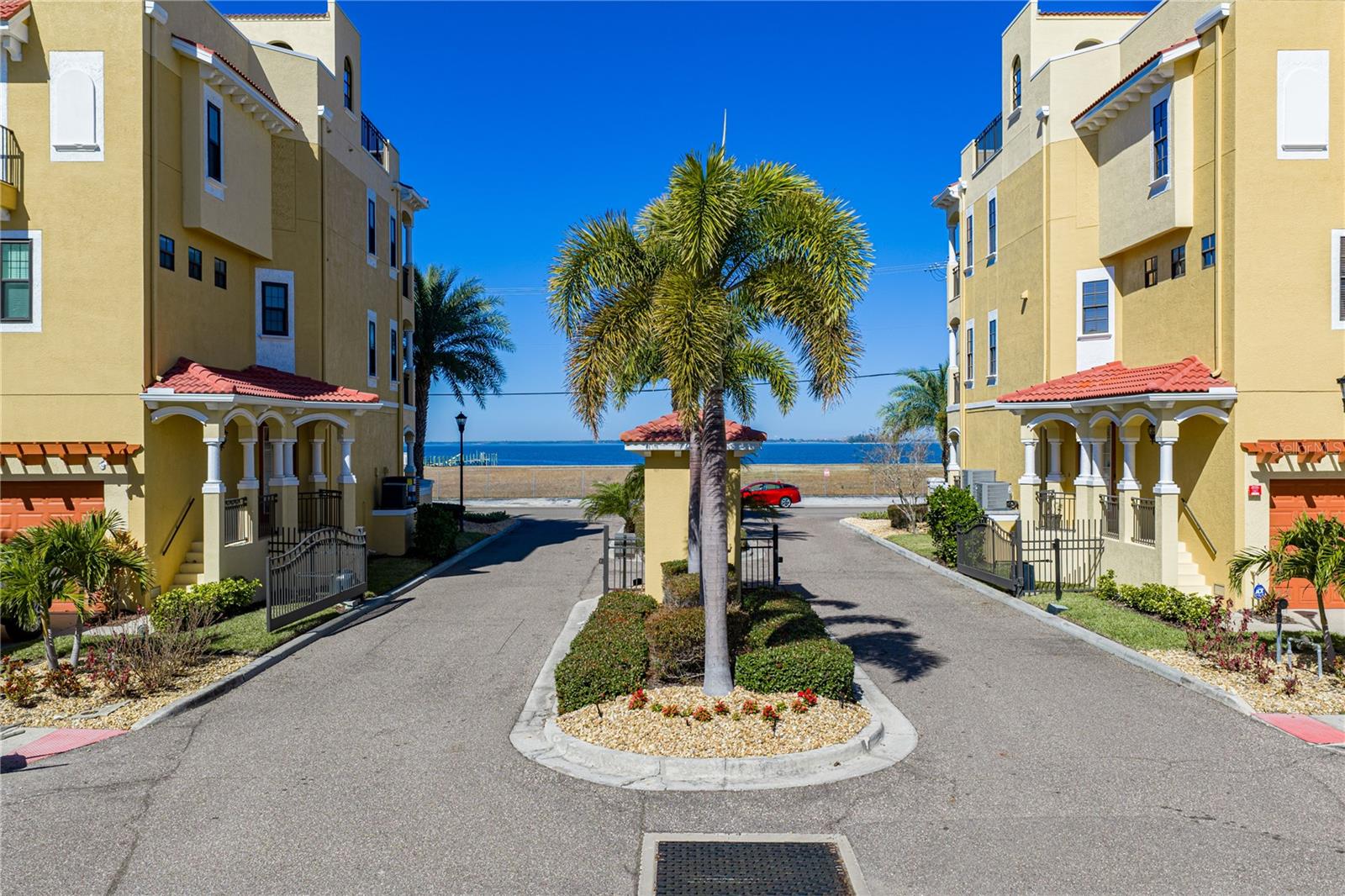 Image 86 of 100 For 6411 Mayra Shores Lane