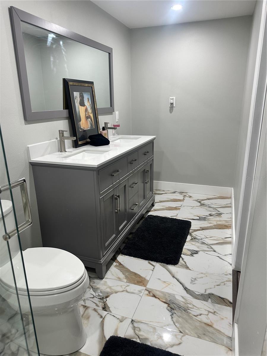 Image 15 of 28 For 12922 Post Road