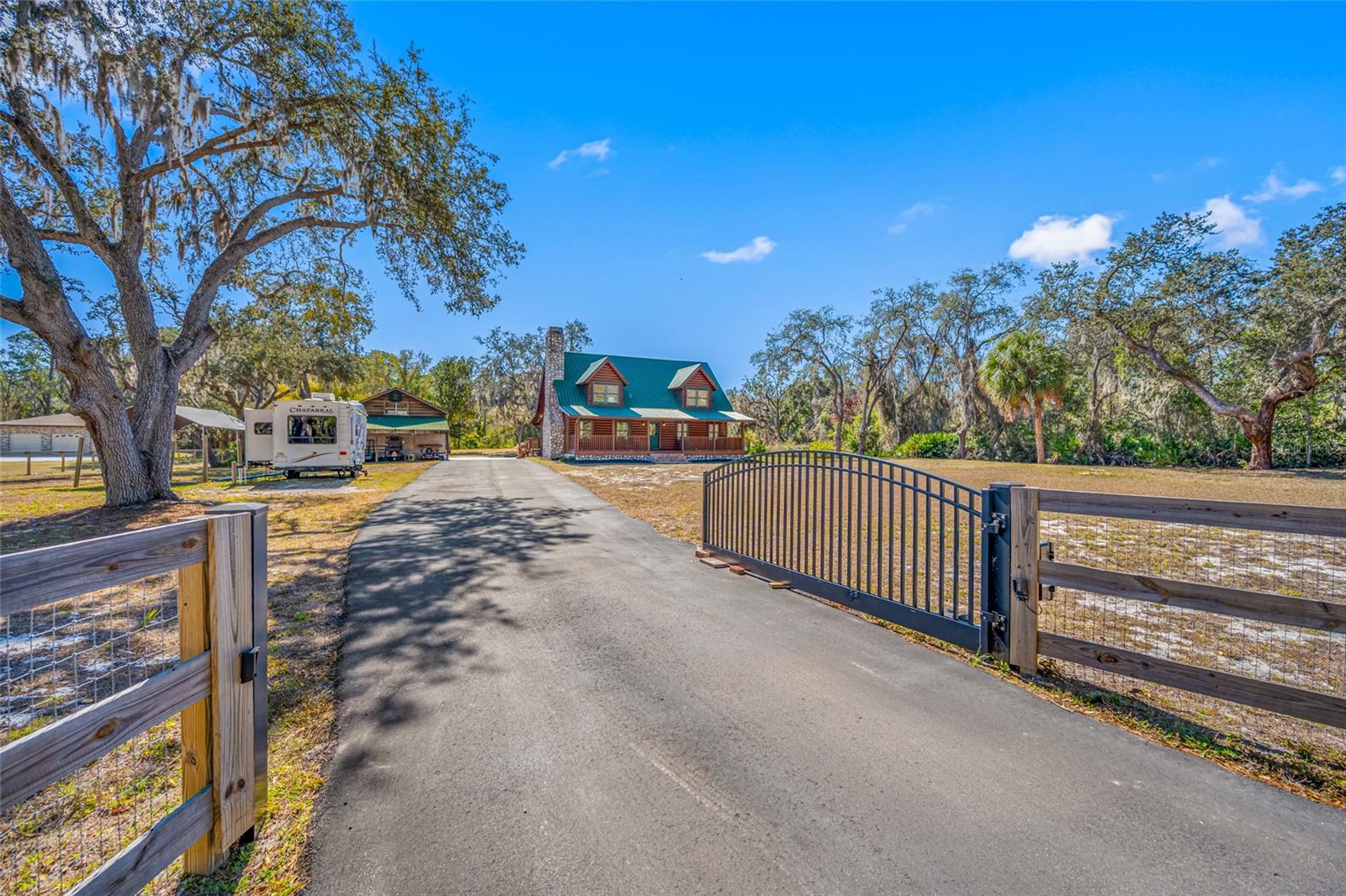 Image 17 of 66 For 9802 Royal Palm Avenue