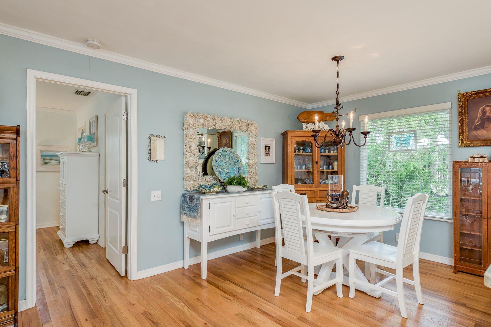 Image 15 of 70 For 737 Ohio Avenue