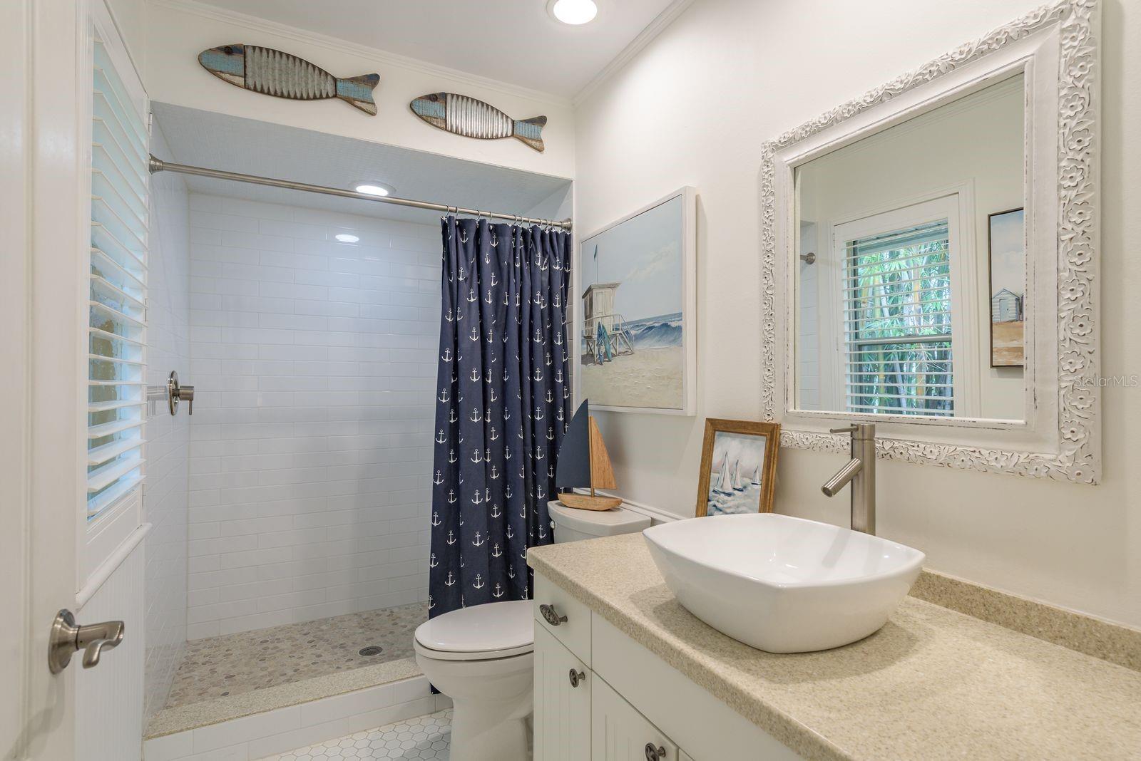 Image 18 of 70 For 737 Ohio Avenue