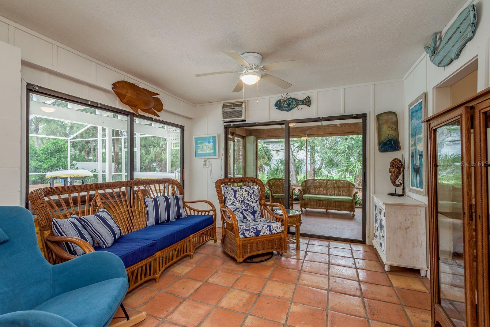 Image 31 of 70 For 737 Ohio Avenue