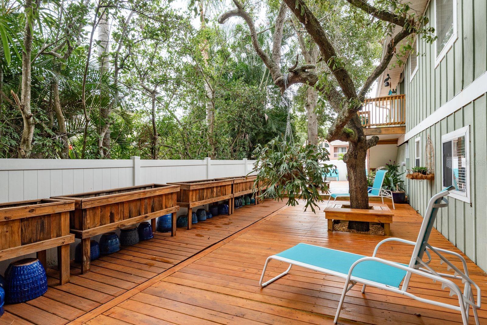 Image 52 of 70 For 737 Ohio Avenue