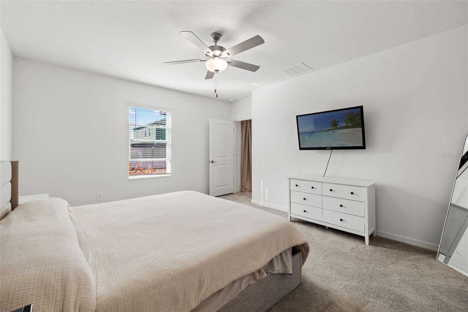 Image 15 of 48 For 22312 Pleasant Morning Drive