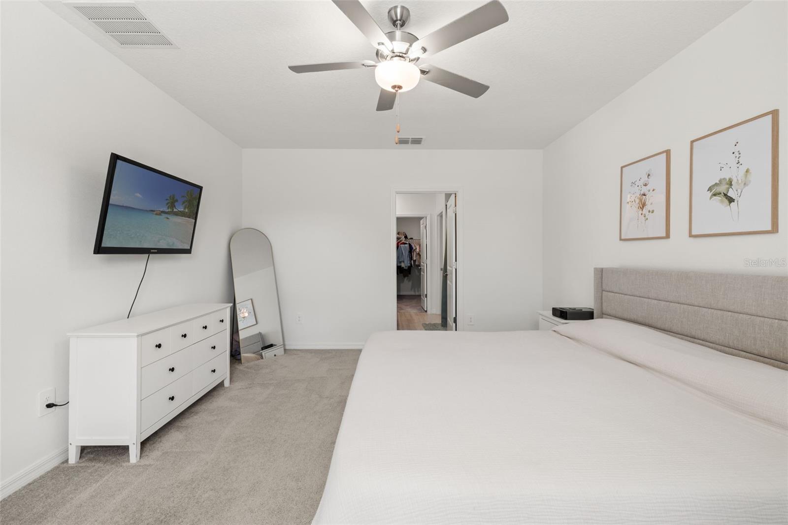 Image 16 of 48 For 22312 Pleasant Morning Drive