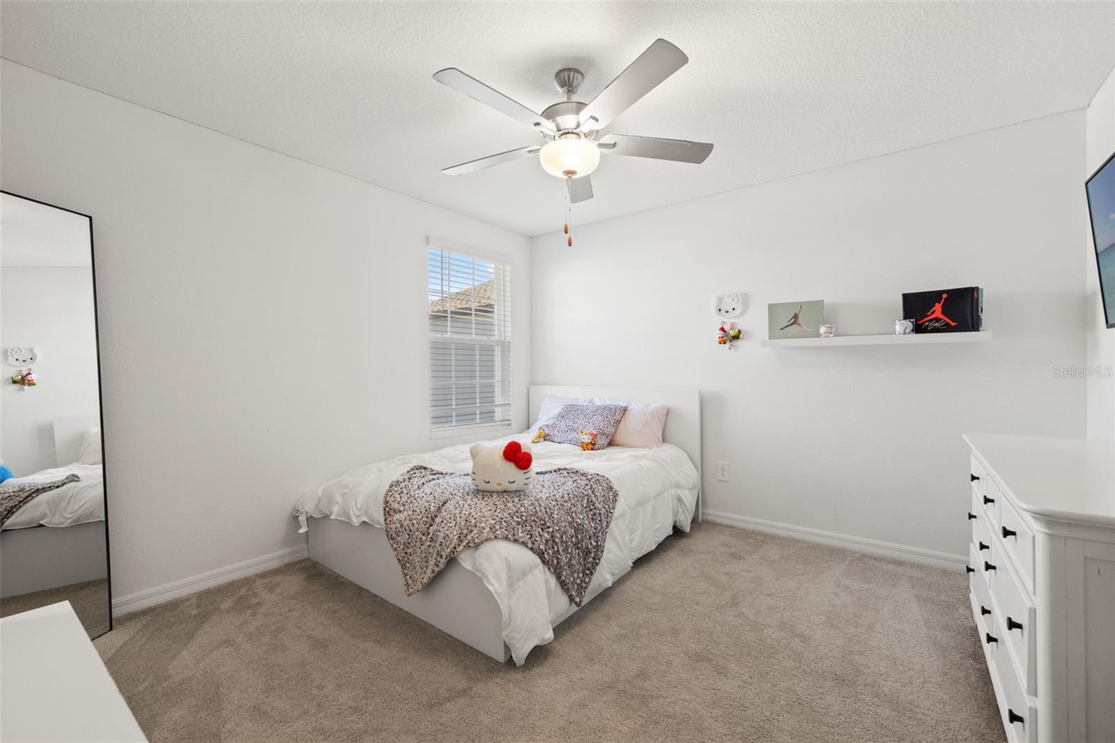 Image 24 of 48 For 22312 Pleasant Morning Drive