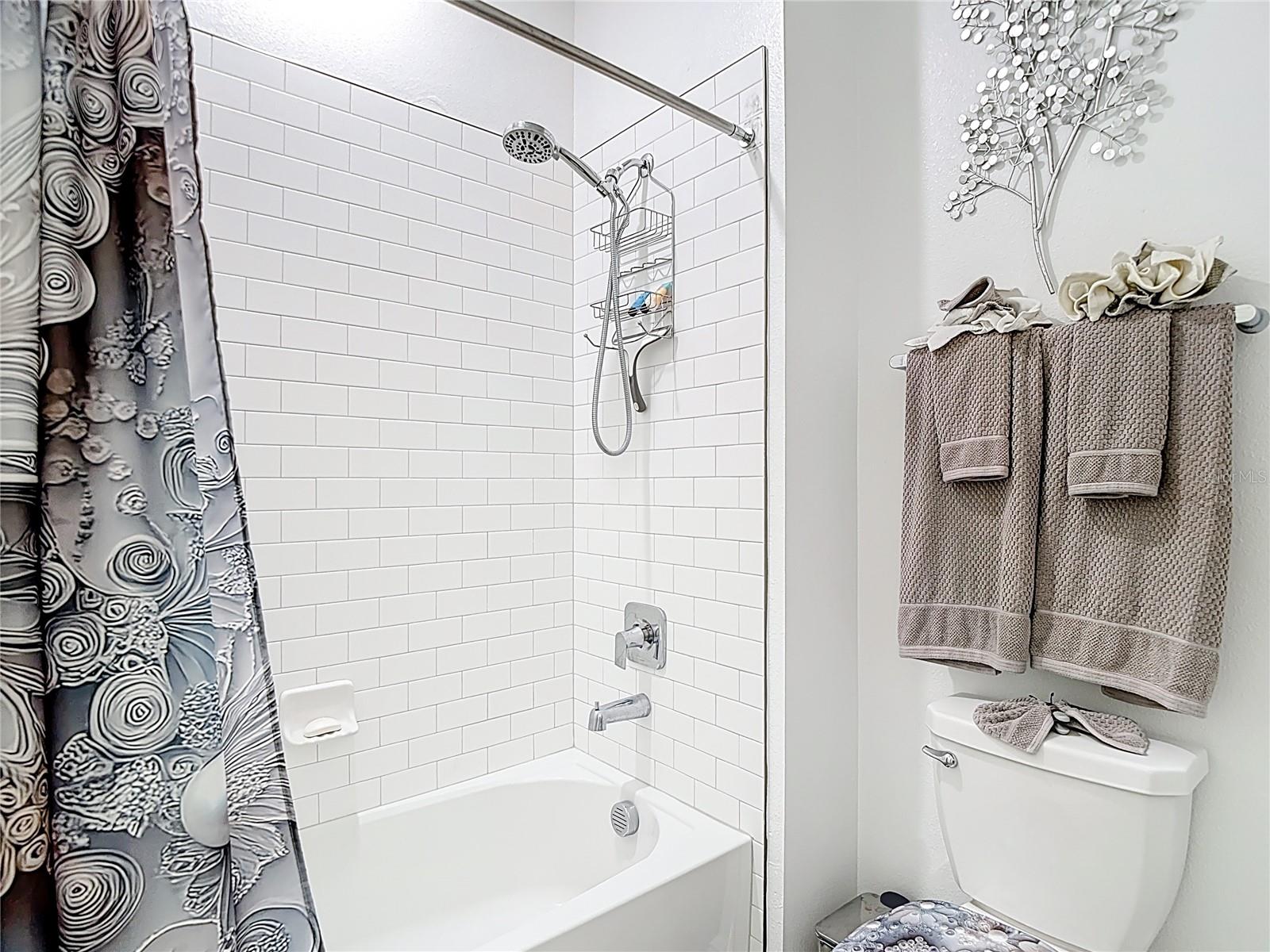 Image 57 of 82 For 10021 Campanula Court