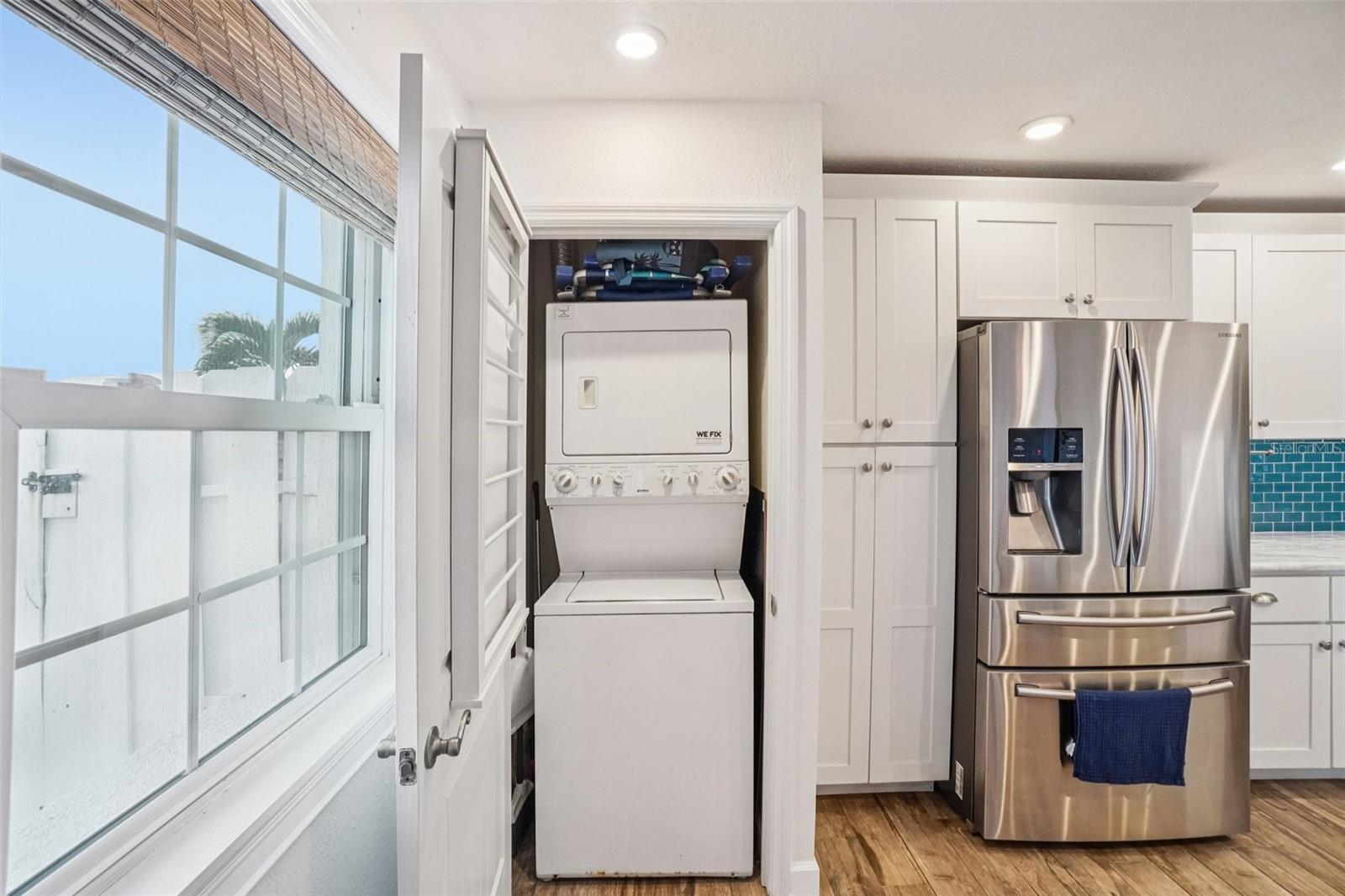 Image 16 of 47 For 4822 Coquina Key Drive Se B