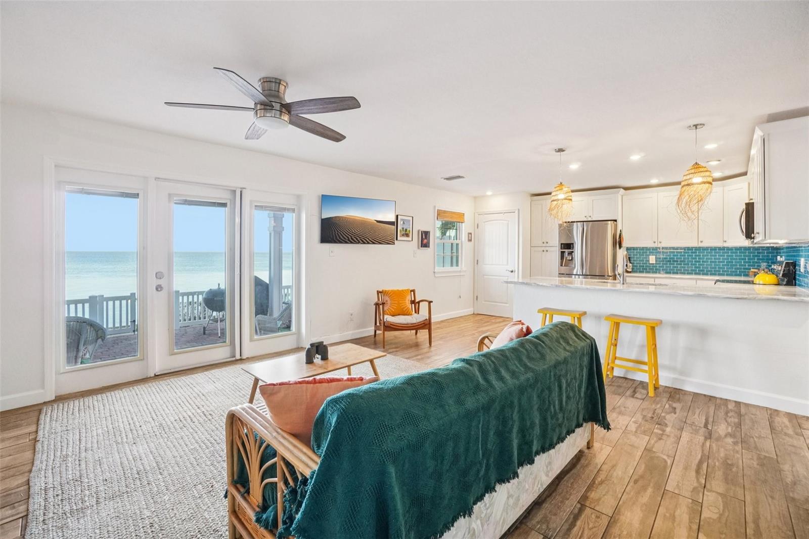 Image 17 of 47 For 4822 Coquina Key Drive Se B