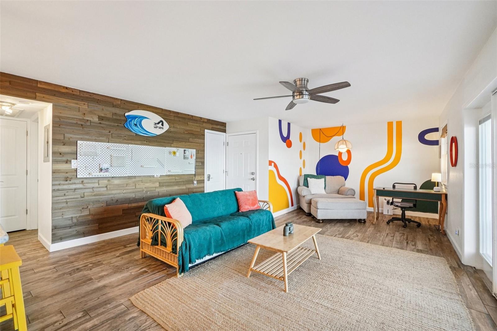 Image 21 of 47 For 4822 Coquina Key Drive Se B