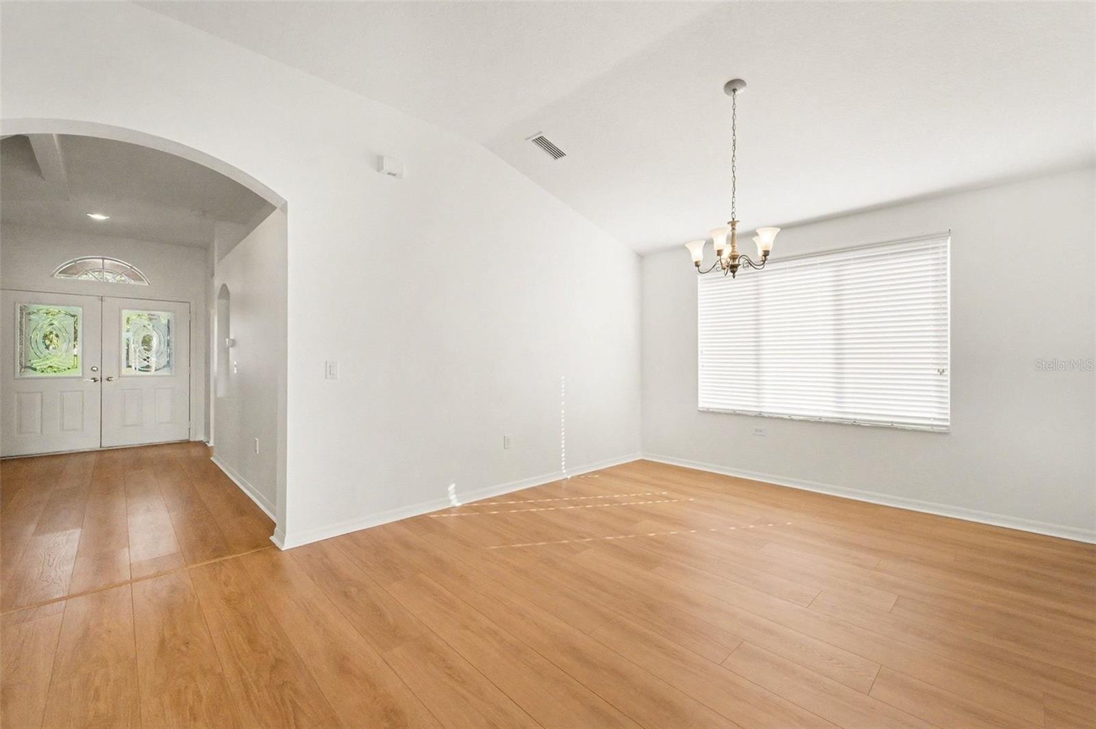 Image 6 of 57 For 18048 Arbor Crest Drive