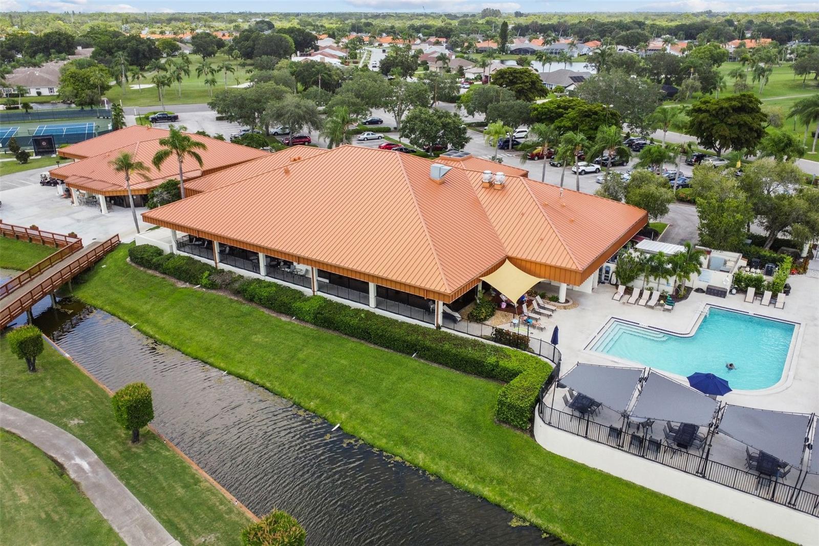 Image 25 of 31 For 4327 Murfield Drive E