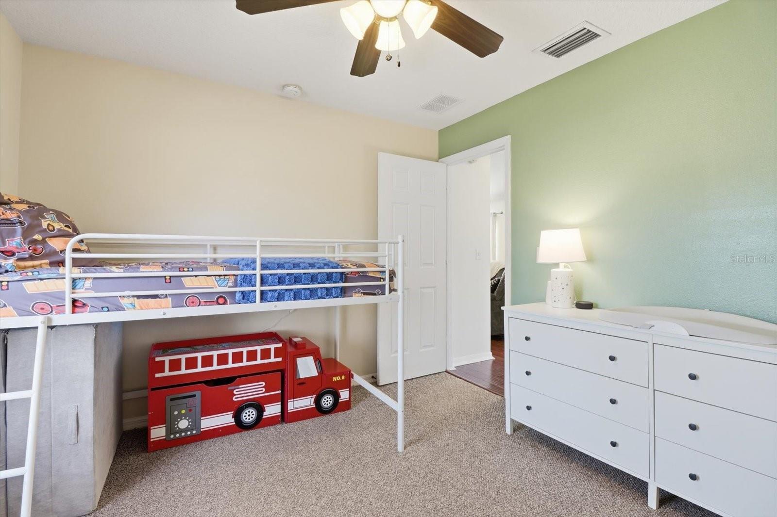 Image 32 of 50 For 2745 Redgate Drive