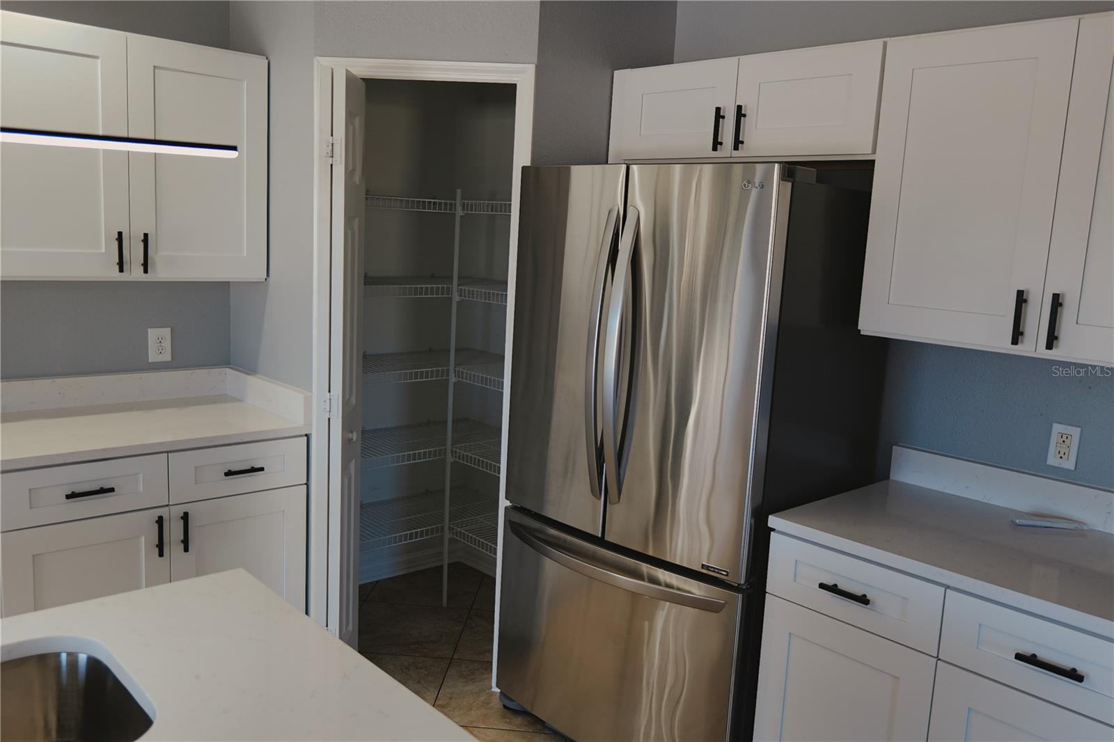 Image 17 of 22 For 706 Brenton Leaf Drive