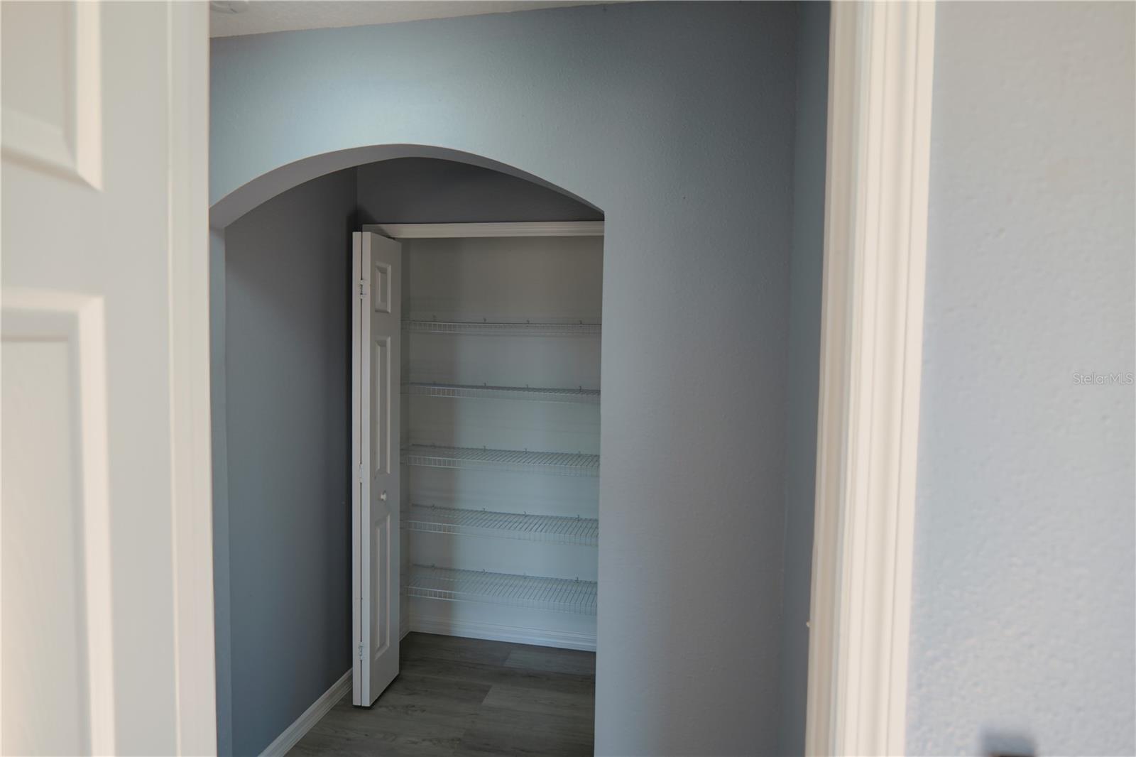 Image 8 of 22 For 706 Brenton Leaf Drive