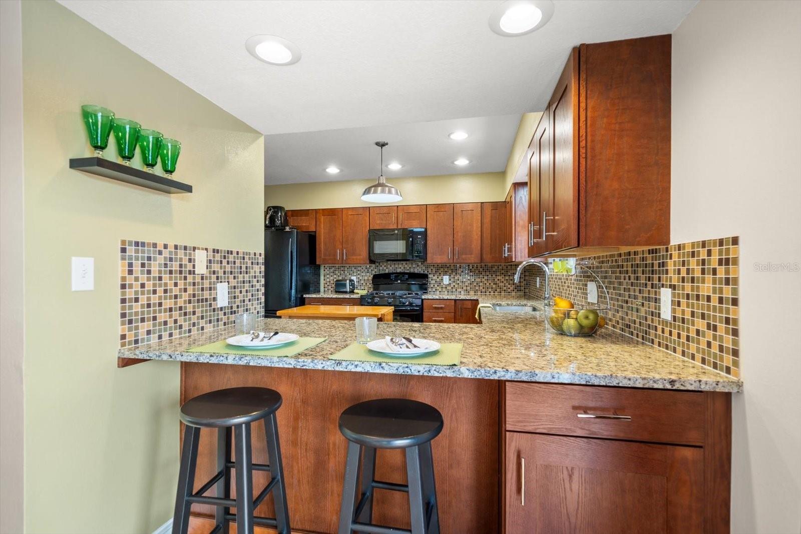 Image 15 of 44 For 856 Wisconsin Avenue