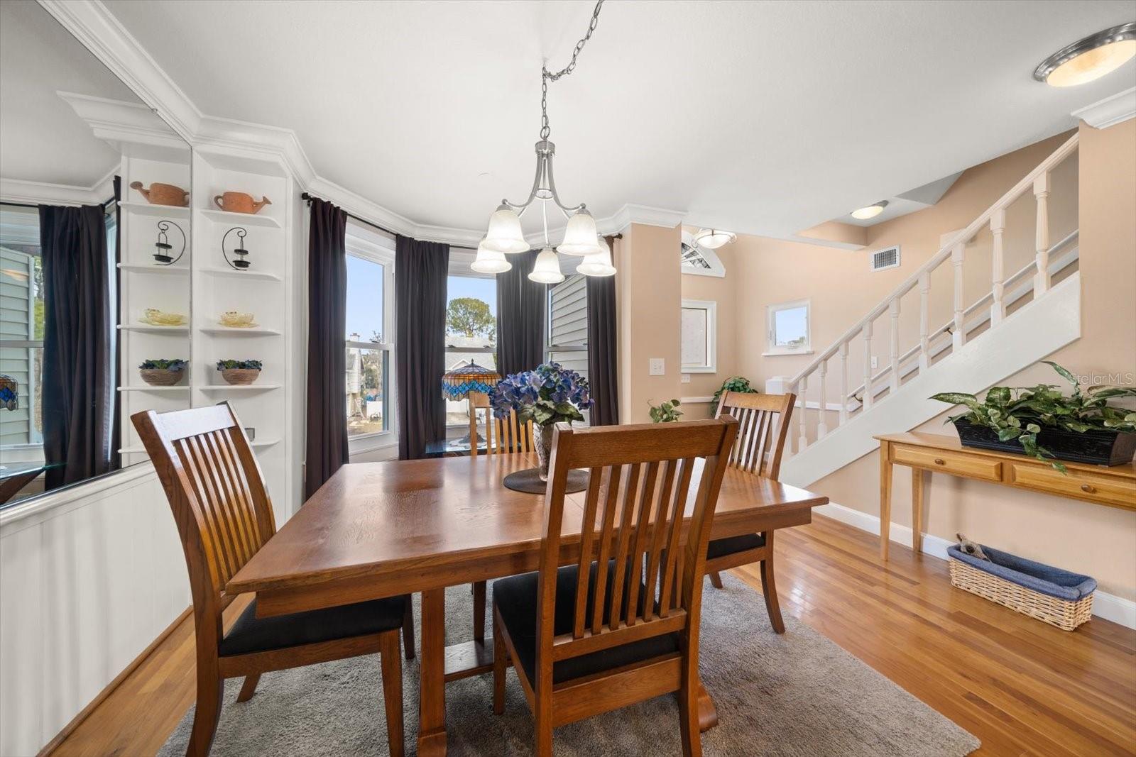 Image 8 of 44 For 856 Wisconsin Avenue