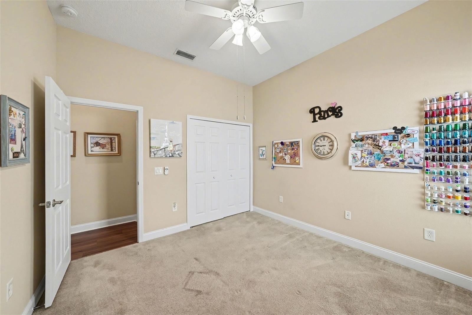 Listing photo id 23 for 20153 Oakflower Avenue