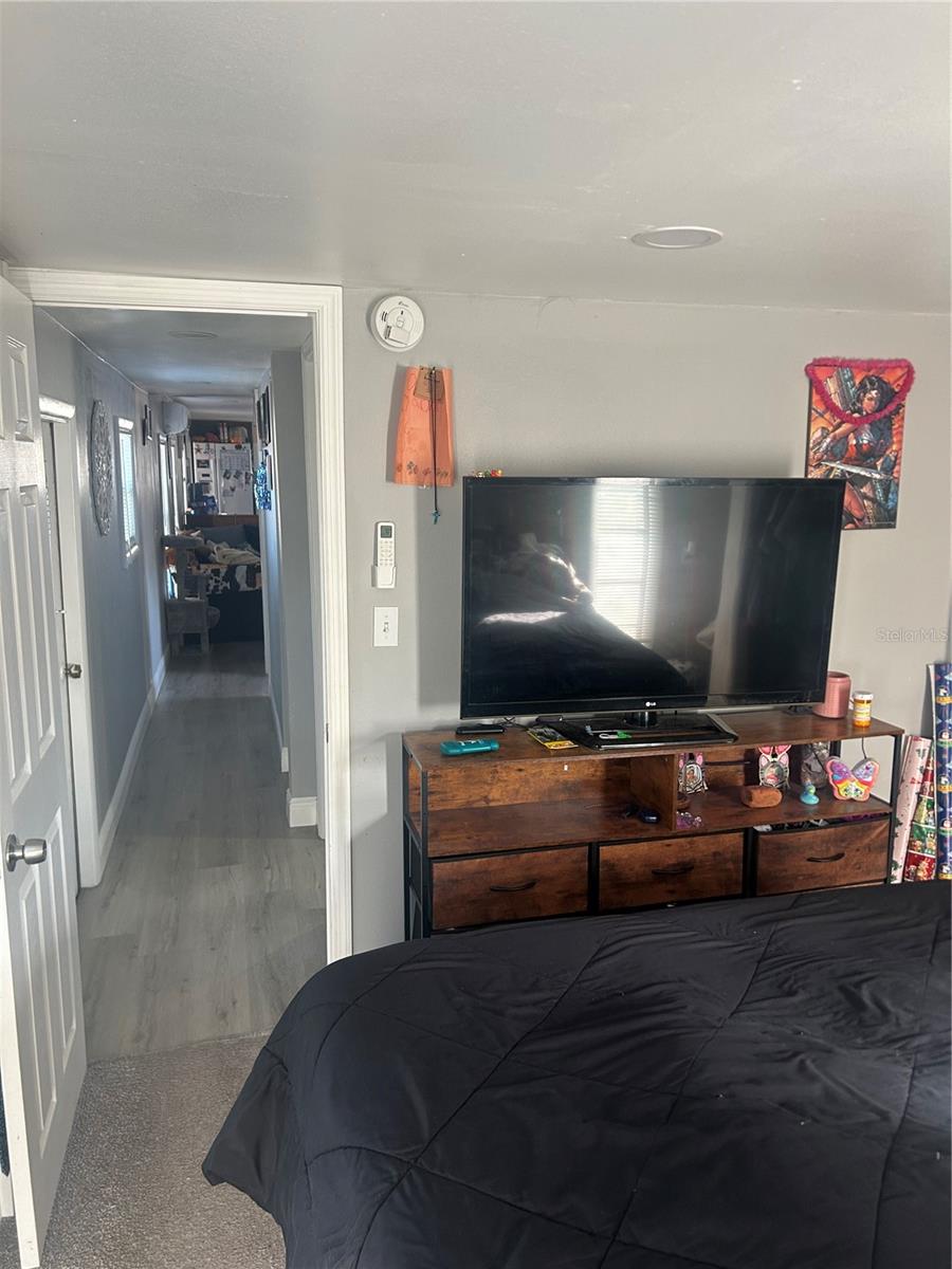 Image 6 of 13 For 9633 Norm Street