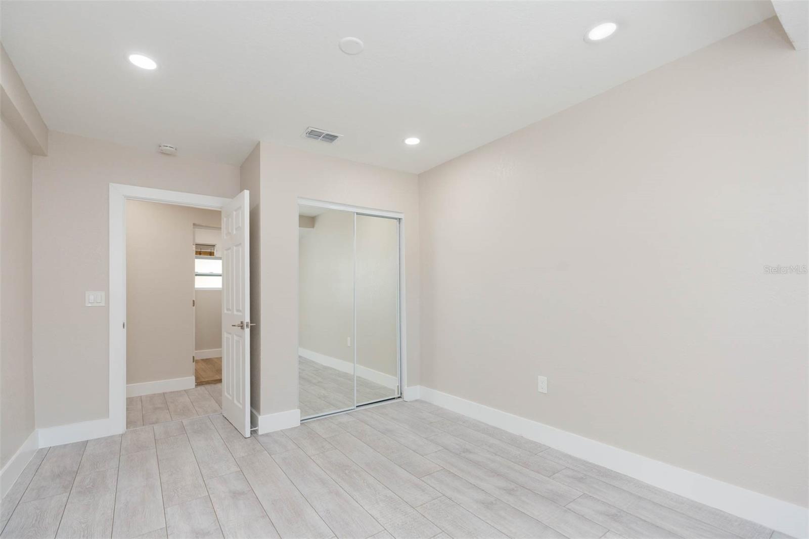 Image 13 of 24 For 4203 Oklahoma Avenue