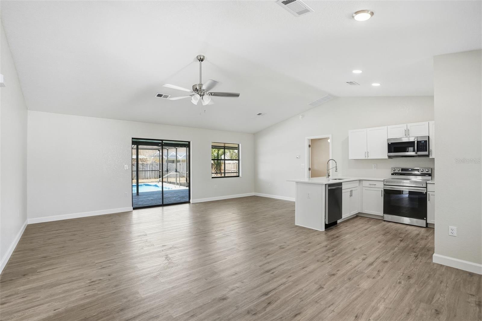 Image 5 of 30 For 3482 Ambassador Avenue