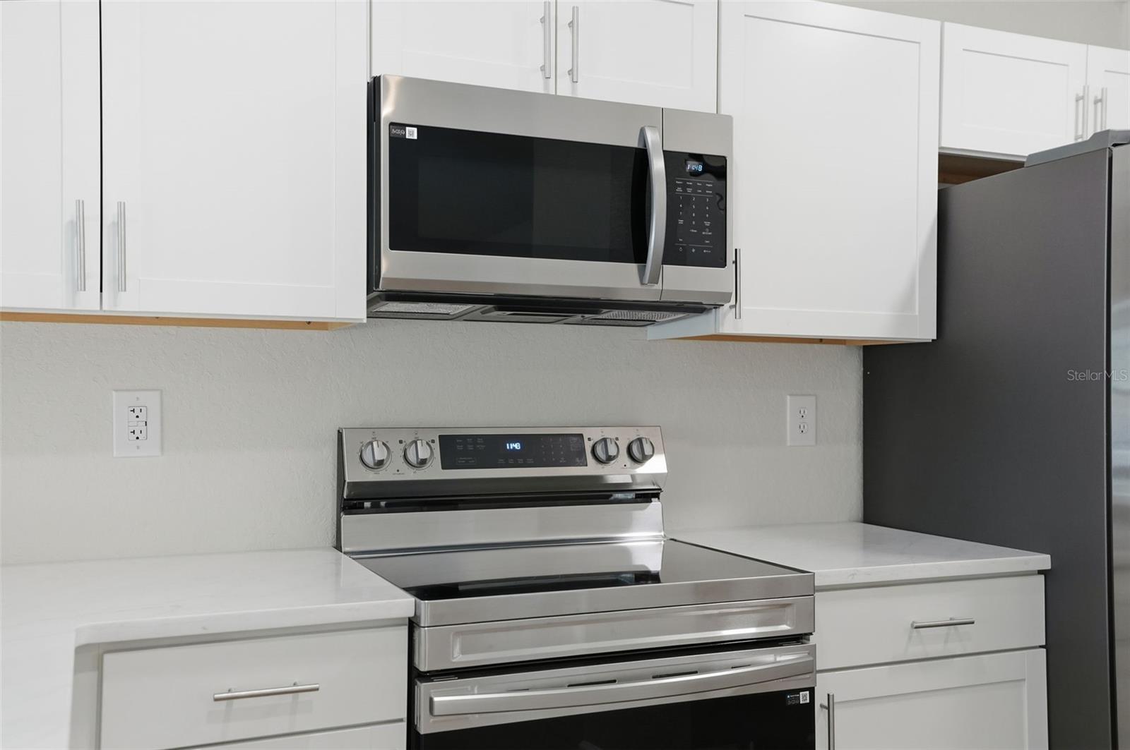 Image 9 of 30 For 3482 Ambassador Avenue