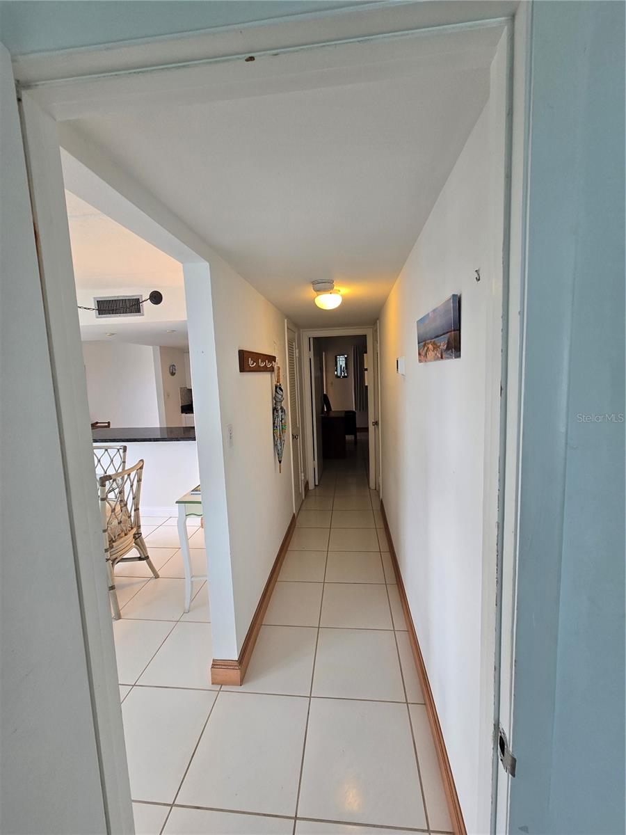 Image 11 of 36 For 4799 Atlantic Avenue 4080