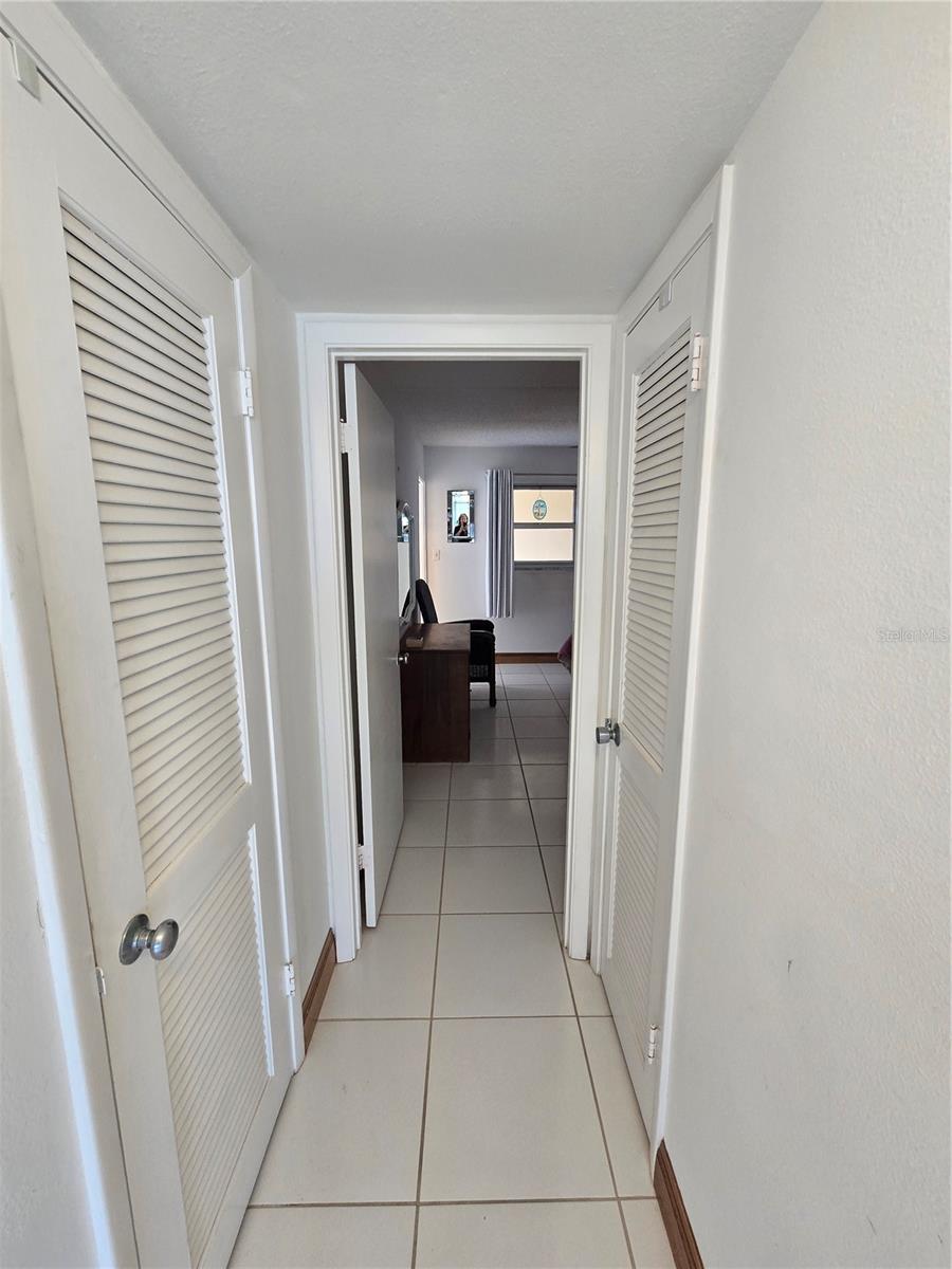 Image 12 of 36 For 4799 Atlantic Avenue 4080