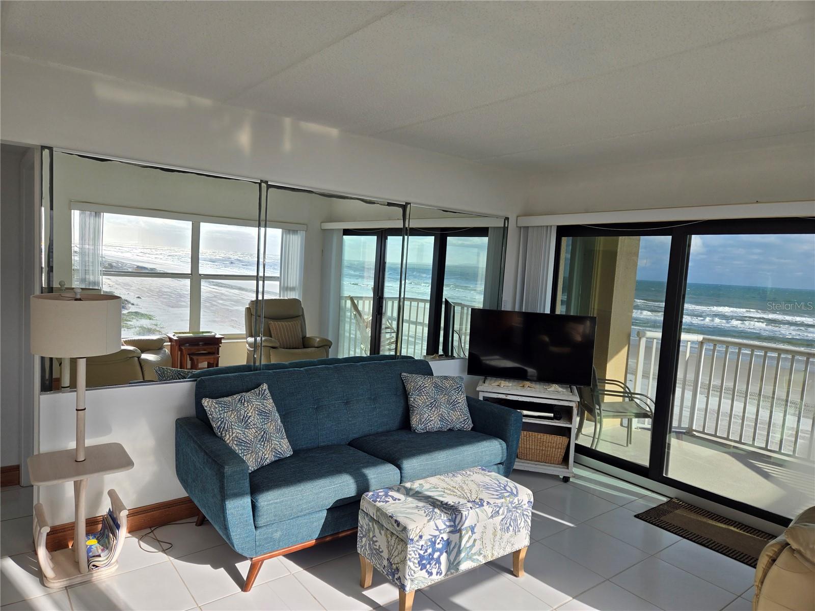 Image 5 of 36 For 4799 Atlantic Avenue 4080