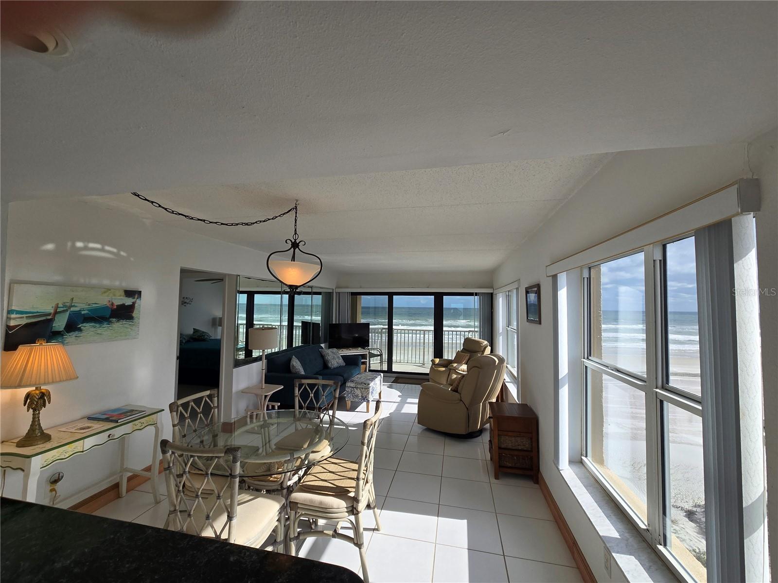 Image 7 of 36 For 4799 Atlantic Avenue 4080